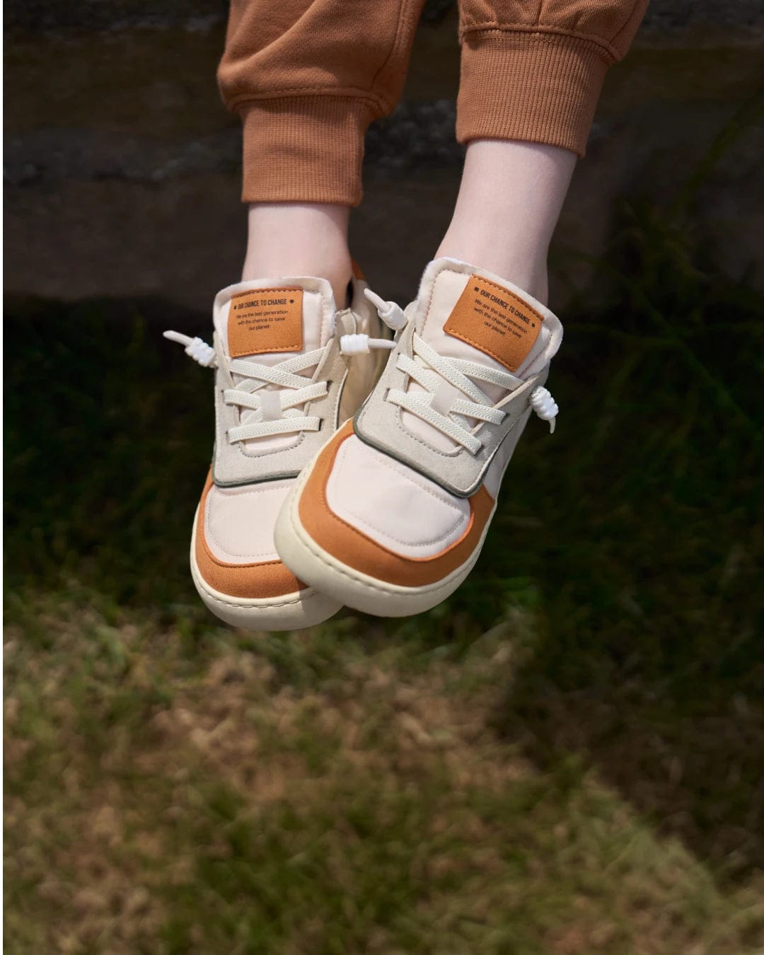 MURIS-nuuk  veganski čevlji beiage/burnt orange 28-35 - slika 4